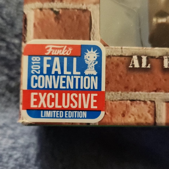 Married with Children 2018 Fall exclusive limited edition collectable - Picture 4 of 5